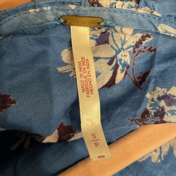 Free People Top - Picture 2 of 4